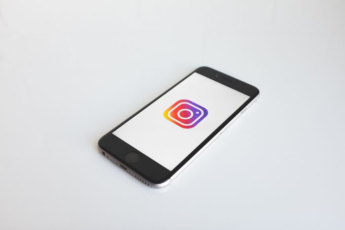 how to do the add yours on instagram